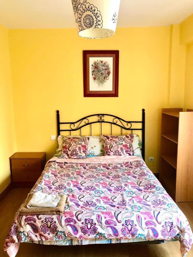 Piso En Santander Apartment Bagian luar foto